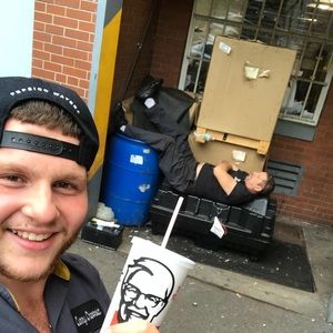 Meet your Posher, Sal